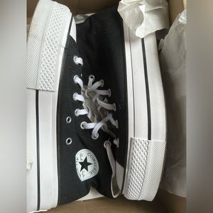 CHUCK TAYLOR ALL STAR LIFT PLATFORM CANVAS